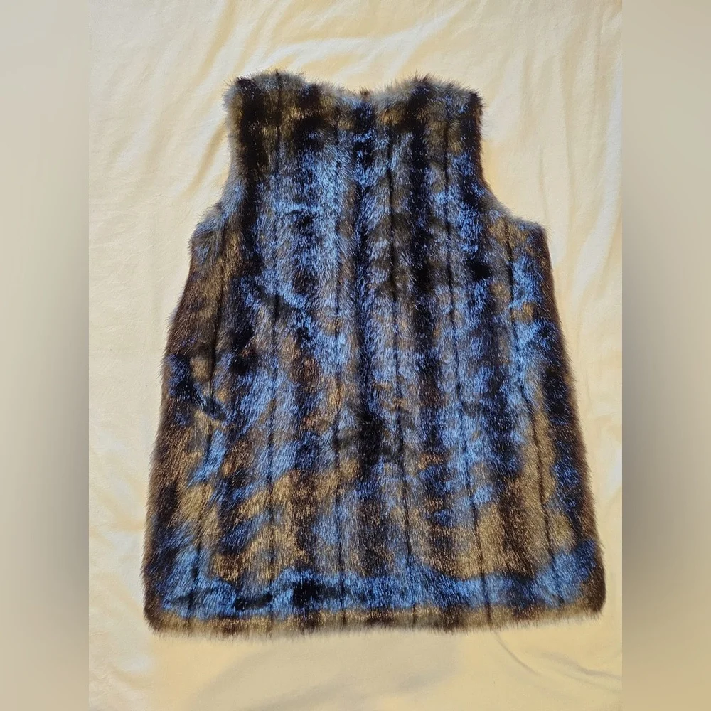 Max Studio Faux Fur Vest with Floral Lining - Picture 4 of 4